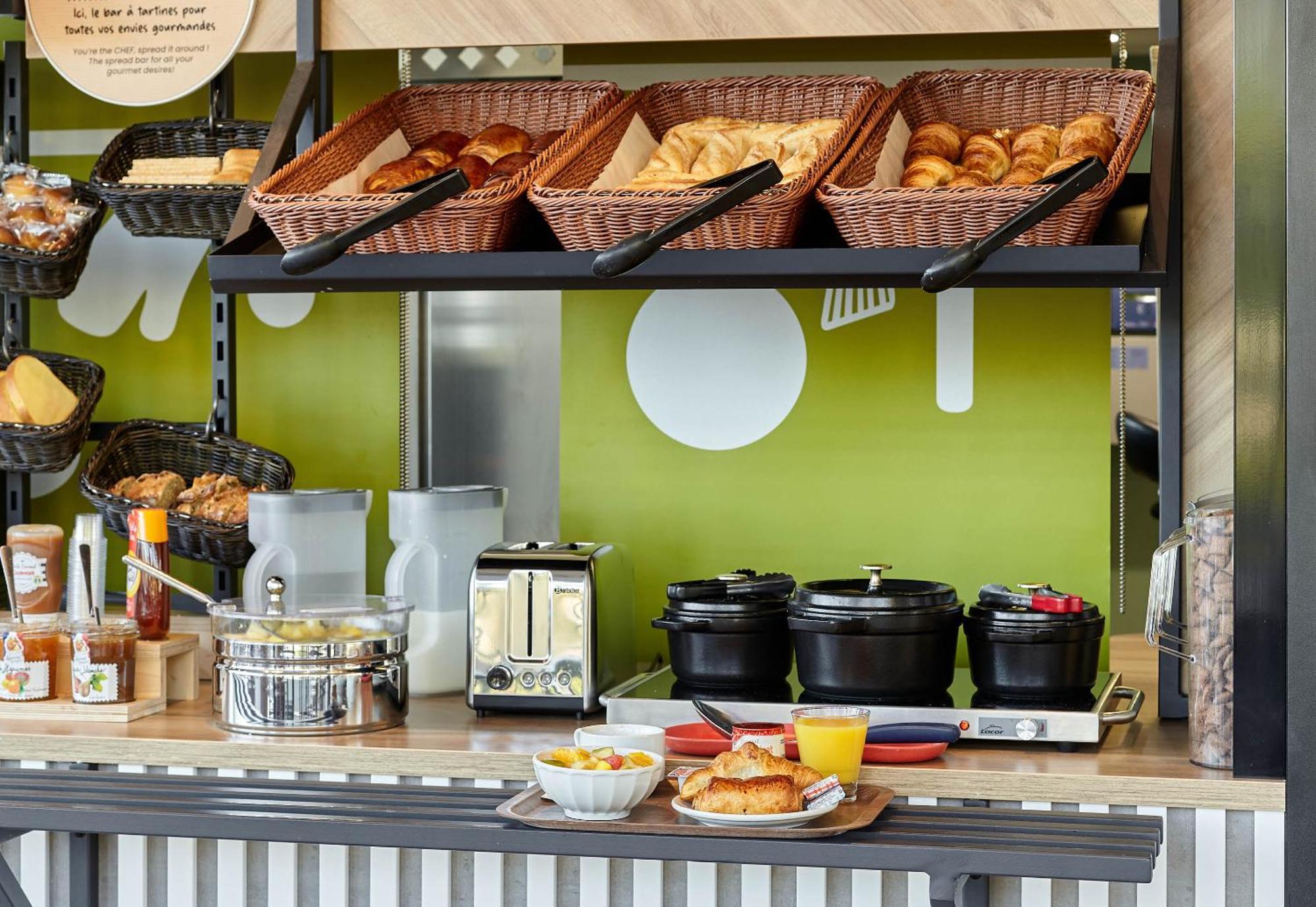 B&B Hotel Igny Palaiseau Dış mekan fotoğraf